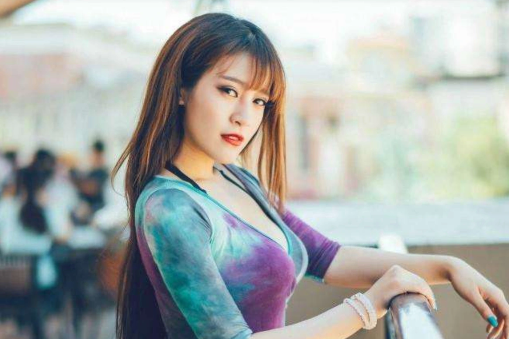Bị nhân tình của chồng chọc giận, tôi lập tức rút đơn ly hôn - 1 Bị nhân tình của chồng chọc giận, tôi lập tức rút đơn ly hôn - 1