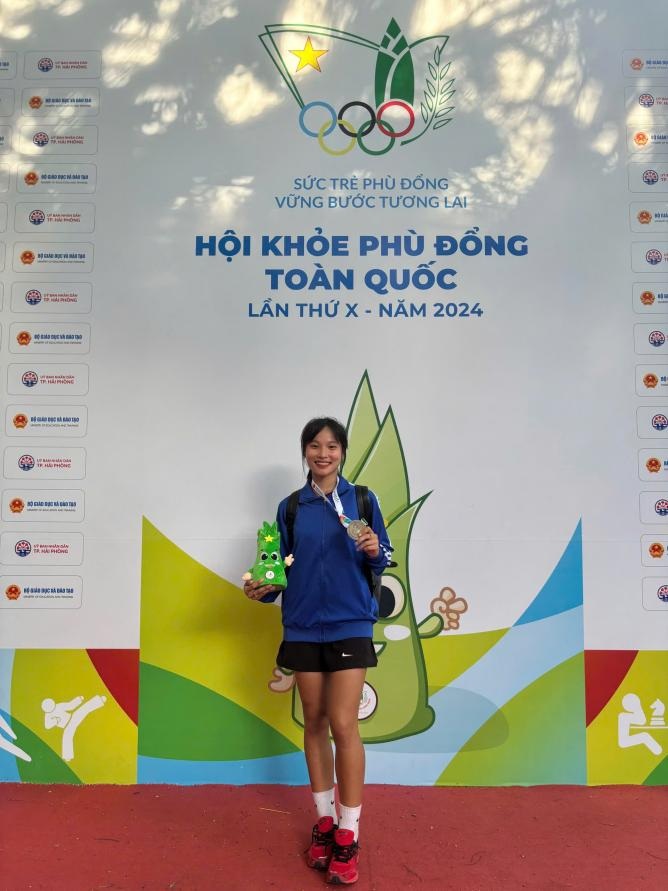 Лонг Ан: яркое пятно в развитии школьного спорта - 2 Long An: Điểm sáng phát triển thể thao học đường - 2