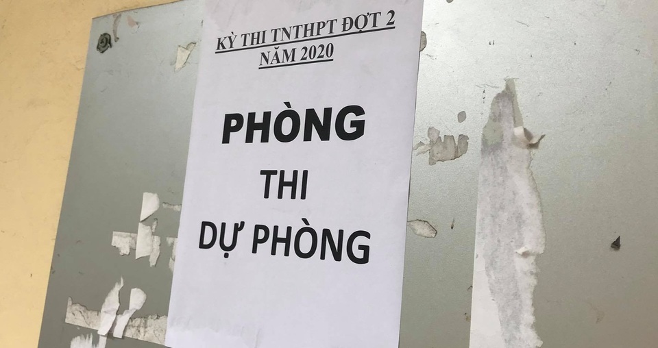 Thi tốt nghiệp THPT đợt 2: Một hội đồng có 7 thí sinh, 18 người phục vụ - 2
