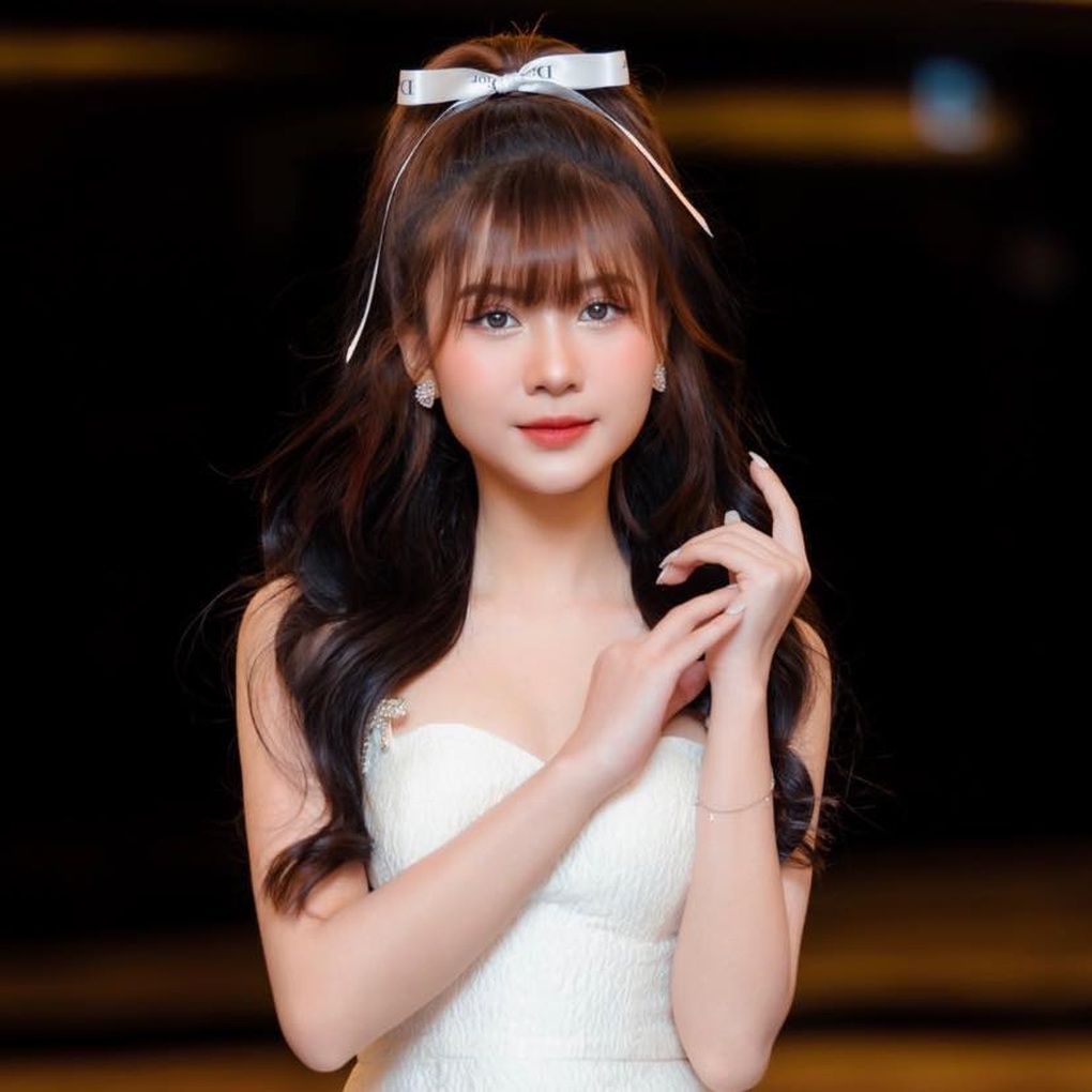 Con gái ngỗ ngược của Việt Anh trong Chồng cũ, vợ cũ, người yêu cũ là ai? - 4 Con gái ngỗ ngược của Việt Anh trong Chồng cũ, vợ cũ, người yêu cũ là ai? - 4