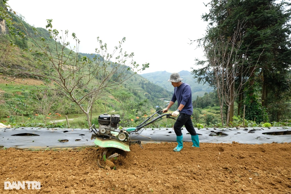 Đổi mới cách tiếp cận giảm nghèo bền vững vùng đồng bào dân tộc thiểu số - 3 Đổi mới cách tiếp cận giảm nghèo bền vững vùng đồng bào dân tộc thiểu số - 3