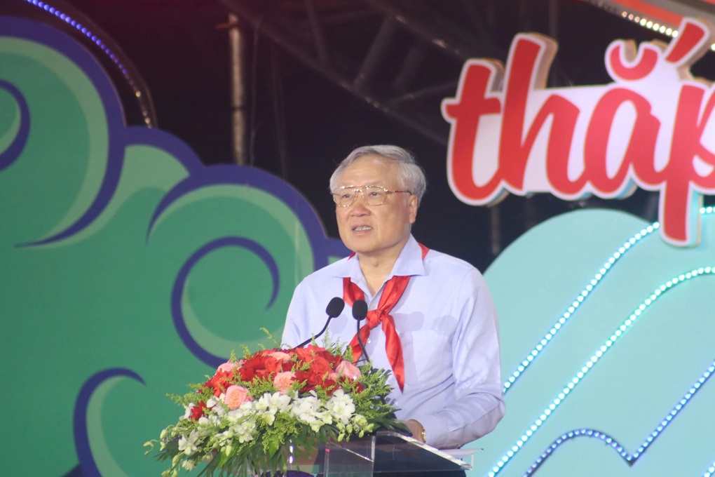 Phó Thủ tướng Nguyễn Hòa Bình: Dành những gì tốt đẹp nhất cho trẻ em! - 2 Phó Thủ tướng Nguyễn Hòa Bình: Dành những gì tốt đẹp nhất cho trẻ em! - 2