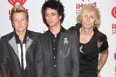 Nhóm Green Day “khổ sở” vì thủ lĩnh nghiện ma túy