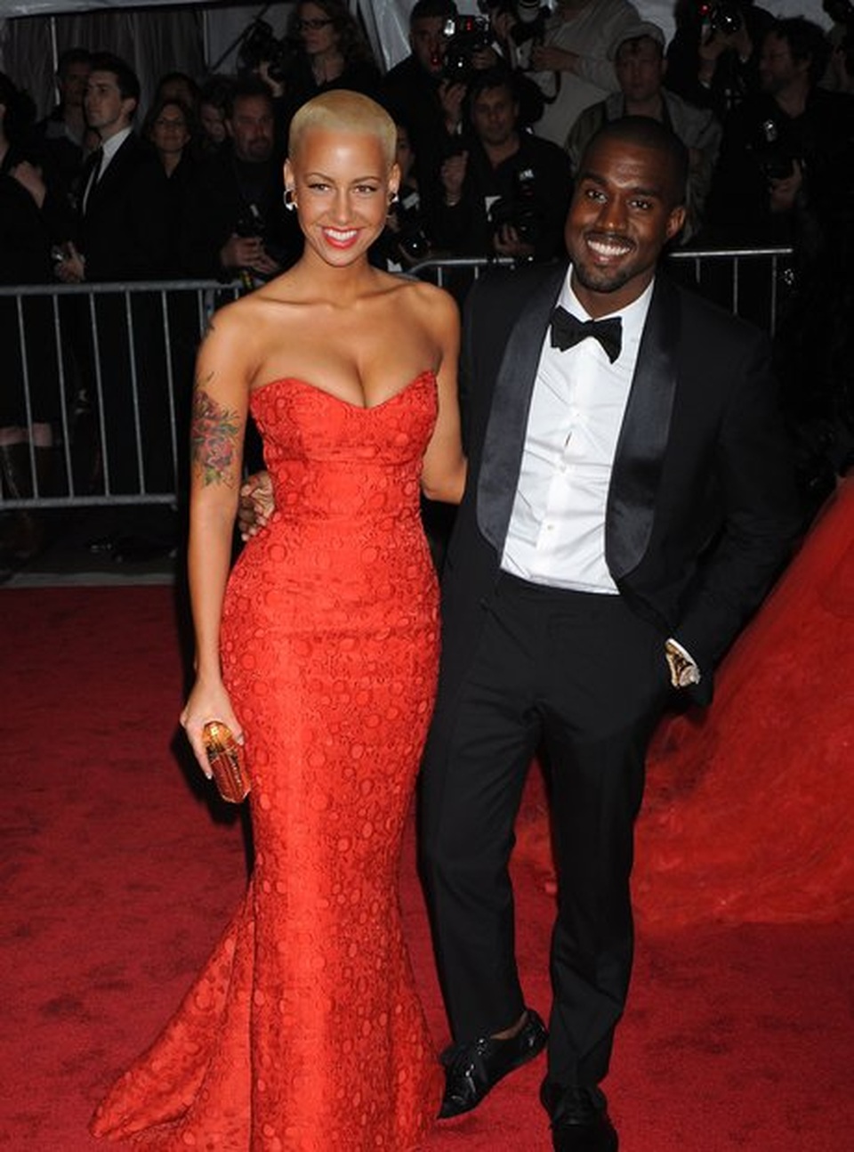 Vũ nữ Amber Rose tiết lộ bị Kanye West hạ nhục - 5 Vũ nữ Amber Rose tiết lộ bị Kanye West hạ nhục - 5