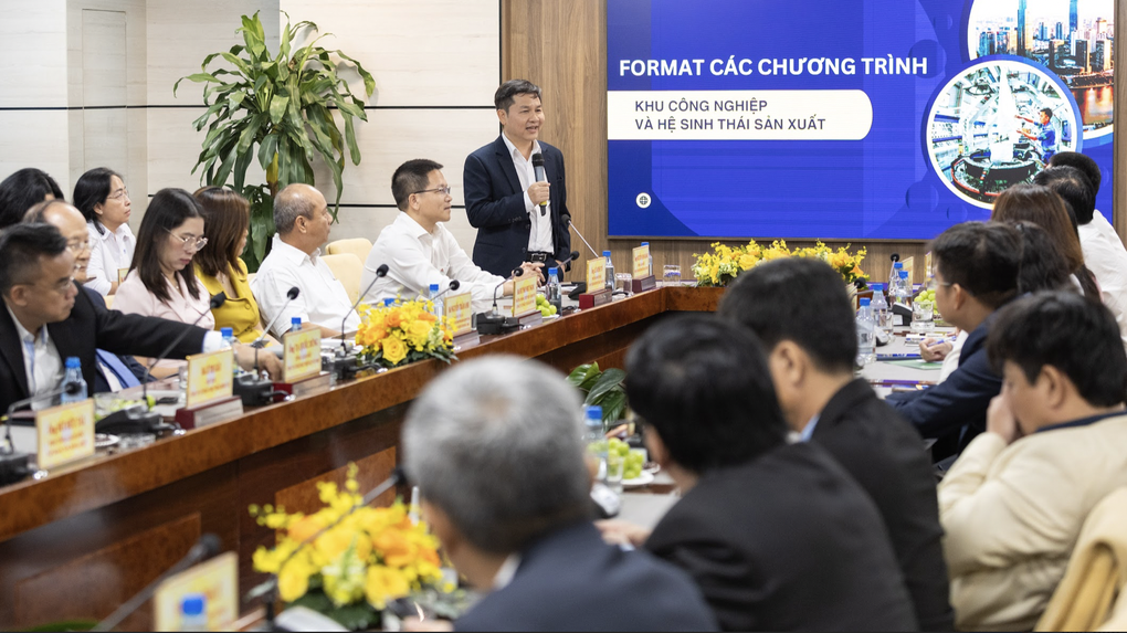 호치민시, 생산 구역을 녹색 산업 생태계로 전환 - 1 TPHCM chuyển khu sản xuất thành hệ sinh thái công nghiệp xanh - 1