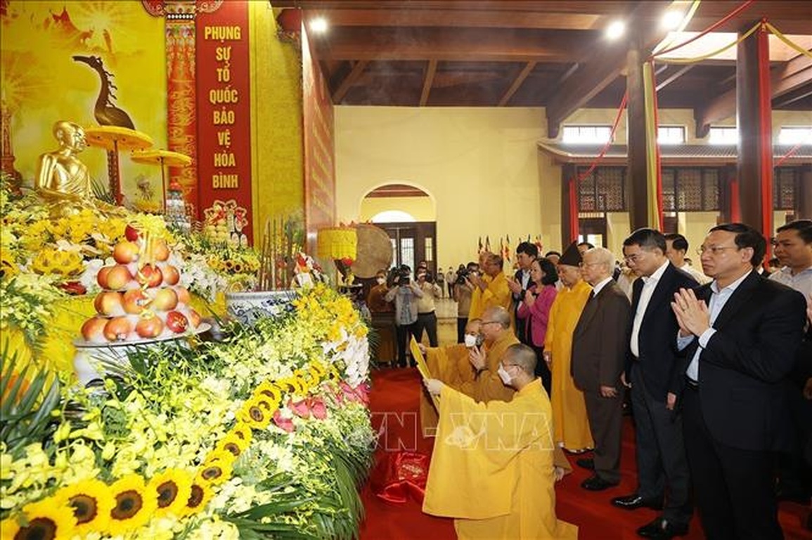 Tổng Bí thư: Quảng Ninh là cực tăng trưởng ở khu vực phía Bắc - 3 Tổng Bí thư: Quảng Ninh là cực tăng trưởng ở khu vực phía Bắc - 3
