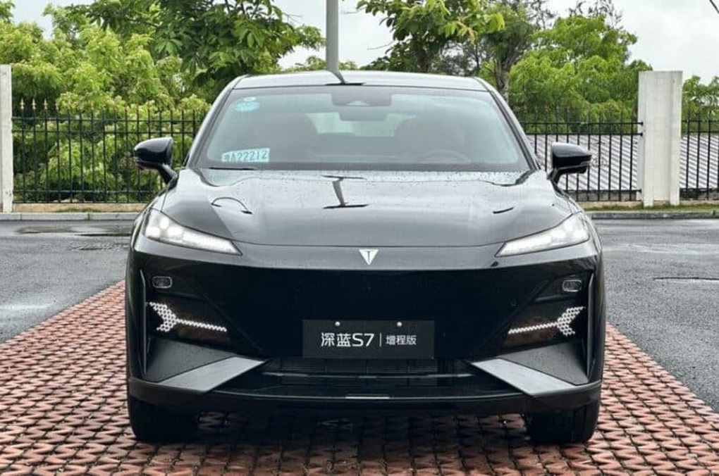 Diện kiến mẫu xe được mệnh danh là Lamborghini Urus của Trung Quốc - 2