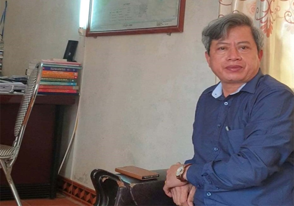 Xem xét đưa chủ tịch xã cấp đất cho 2 anh trai ra khỏi nhân sự chủ chốt - 1 Xem xét đưa chủ tịch xã cấp đất cho 2 anh trai ra khỏi nhân sự chủ chốt - 1