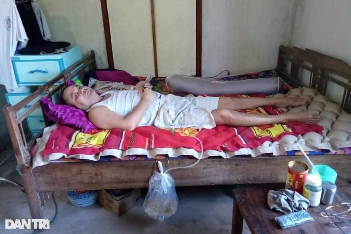 Xót xa Bí thư Chi đoàn tàn phế sau lưỡi dao oan nghiệt của gã hàng xóm - 1 Xót xa Bí thư Chi đoàn tàn phế sau lưỡi dao oan nghiệt của gã hàng xóm - 1