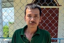 Nghi phạm đâm chết người ra đầu thú sau 4 ngày lẩn trốn gần nhà