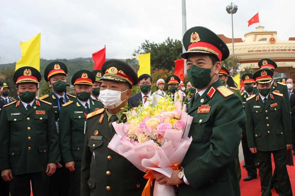 Việt Nam - Lào hợp tác quốc phòng toàn diện, xây dựng biên giới hòa bình - 4 Việt Nam - Lào hợp tác quốc phòng toàn diện, xây dựng biên giới hòa bình - 4