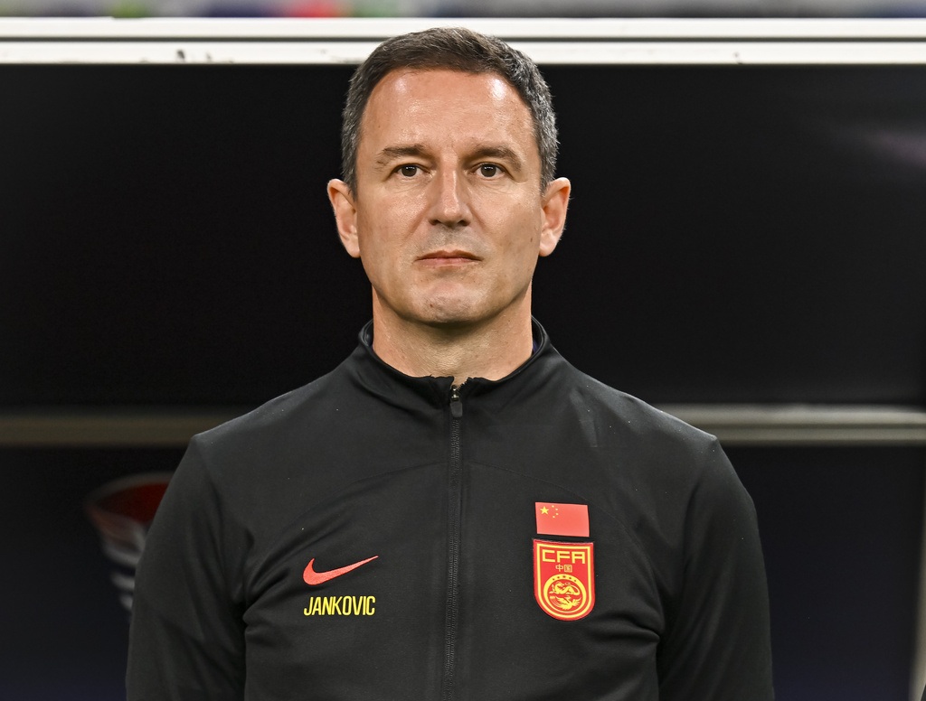 Tersingkir lebih awal dari Piala Asia 2023, Tiongkok langsung pecat pelatih - 1 Bị loại sớm ở Asian Cup 2023, tuyển Trung Quốc ngay lập tức sa thải HLV - 1