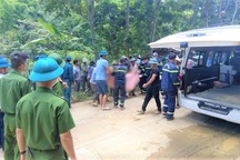 Tìm thấy thi thể người phụ nữ đi cho vịt ăn bị lũ cuốn trôi 10km