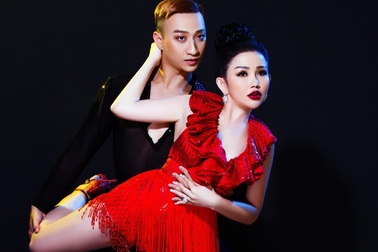 Janny Thủy Trần tái xuất xinh đẹp