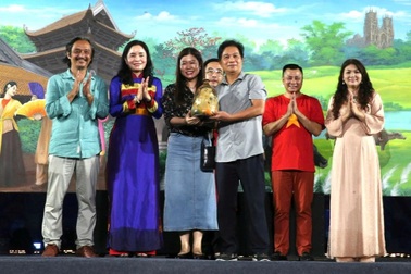 Bộ Văn hóa quyên góp gần 4,3 tỷ đồng ủng hộ đồng bào bị thiệt hại do bão lũ