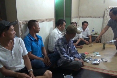 Bắt 3 cán bộ thuế, ngân hàng đánh bạc