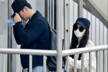 Lý Thần dịu dàng nắm tay Phạm Băng Băng