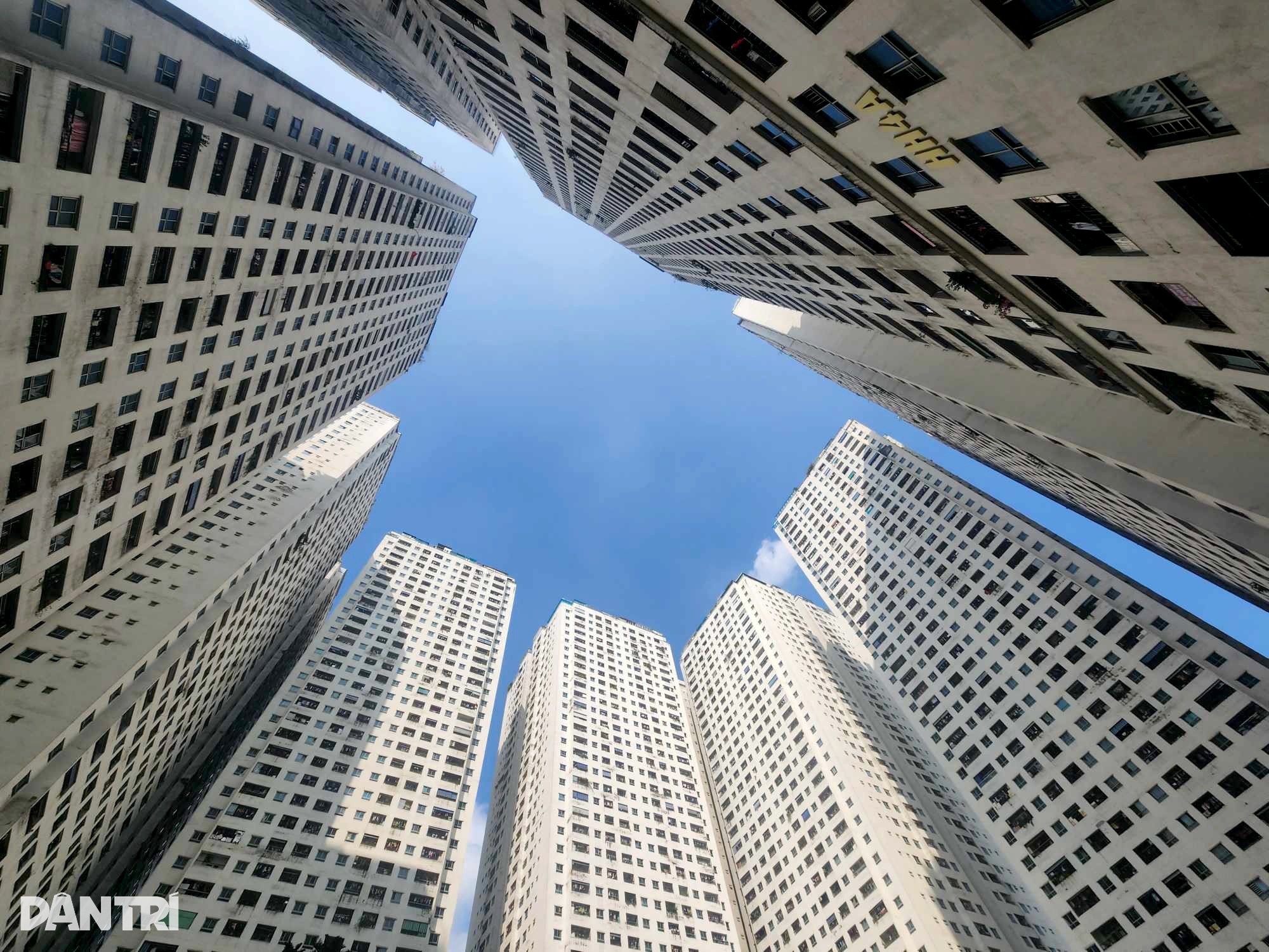 Oficiálně neexistuje žádná regulace doby vlastnictví bytu - 1 Chính thức không quy định thời hạn sở hữu nhà chung cư  - 1