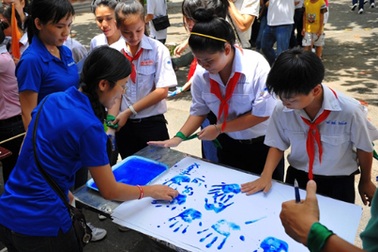 Nhiều sách mới cho “Thư viện thông minh” 