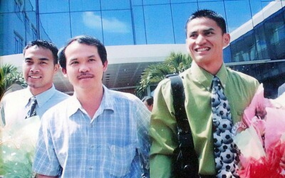 Bầu Đức: “Kiatisuk đã đồng ý dẫn dắt CLB HA Gia Lai” - 1 Bầu Đức: “Kiatisuk đã đồng ý dẫn dắt CLB HA Gia Lai” - 1