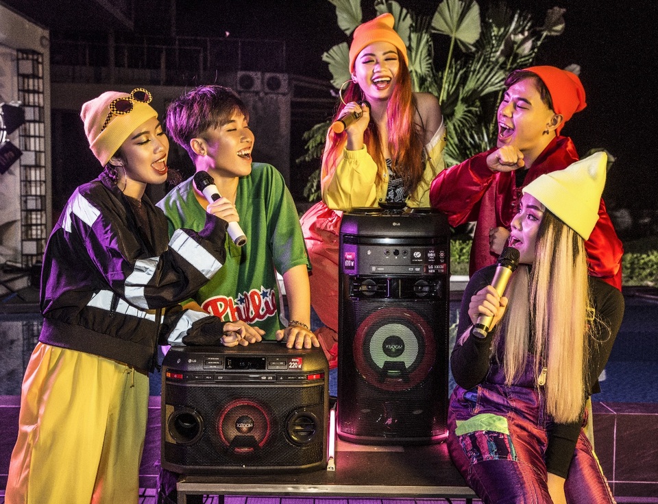 Hanoi X-girls bật mí kinh nghiệm tổ chức tiệc tất niên “ở nơi xa” ấn tượng cho nhóm bạn thân - 4 Hanoi X-girls bật mí kinh nghiệm tổ chức tiệc tất niên “ở nơi xa” ấn tượng cho nhóm bạn thân - 4