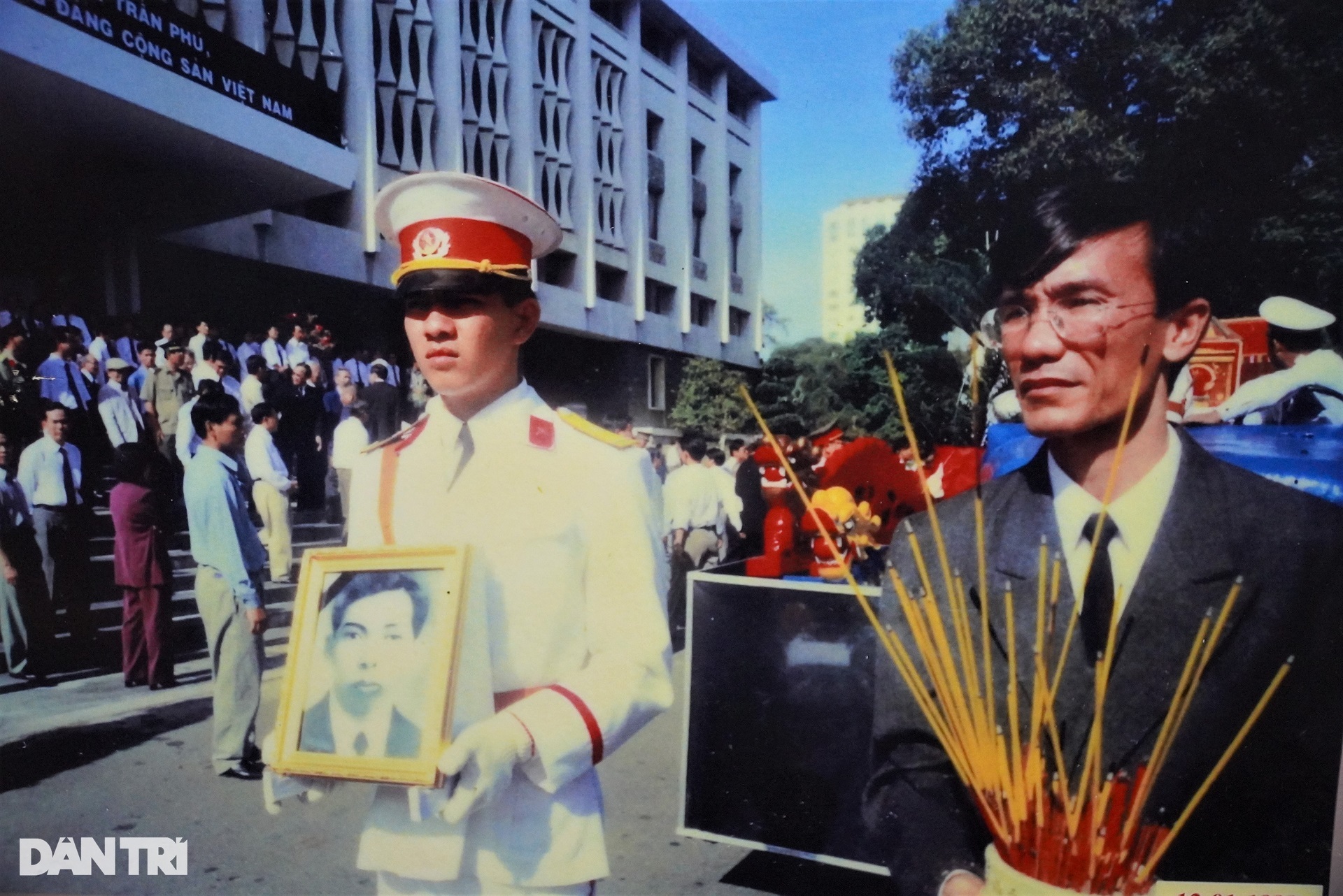 Những kỷ vật kể chuyện cuộc đời, sự nghiệp cố Tổng Bí thư đầu tiên của Đảng - 14