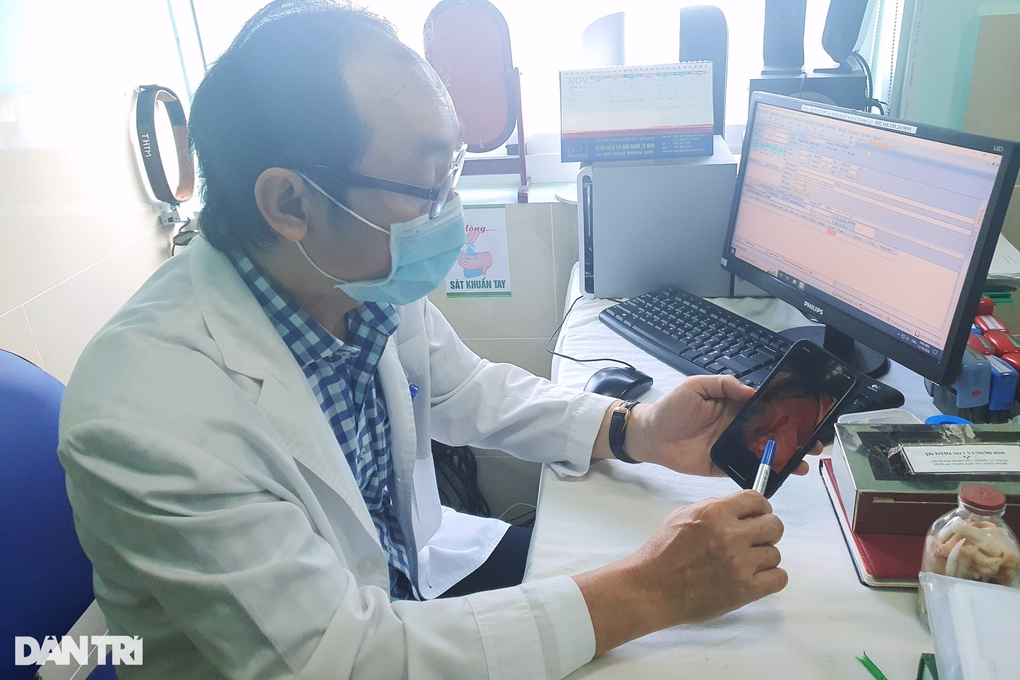 Người đàn ông 33 tuổi bị bạn nhậu cắn đứt mũi - 2 Người đàn ông 33 tuổi bị bạn nhậu cắn đứt mũi - 2