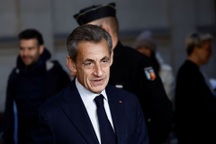 Cựu Tổng thống Pháp Sarkozy đối mặt 3 năm tù vì tội tham nhũng