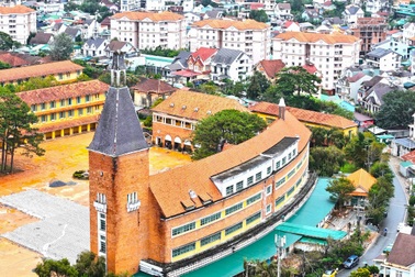 Ngắm Trường Cao đẳng Sư phạm Đà Lạt, công trình độc đáo của thế kỷ XX