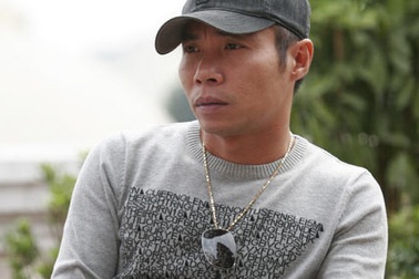 Công Lý: Buồn vì 40 tuổi vẫn đi về một mình