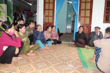 6 người Việt trong vụ cháy tàu Hàn Quốc: Thấp thỏm ngóng tin nơi xứ người