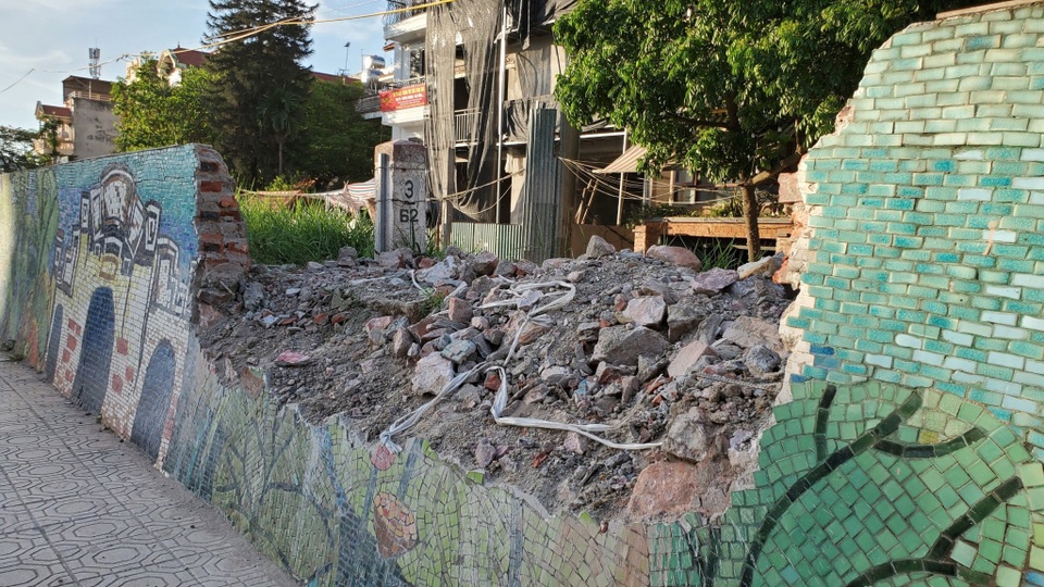 Hà Nội: Phá dỡ con đường gốm sứ là việc cực chẳng đã - 1