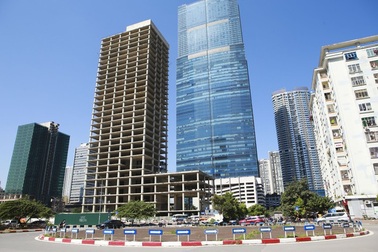 Cổ phần hóa doanh nghiệp ngành xây dựng: Thua lỗ, chỉ lo bán "đất vàng"?