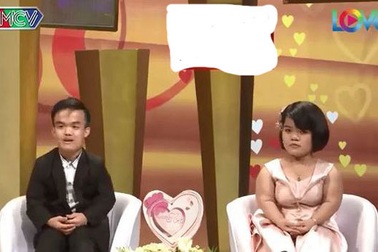 Cặp vợ chồng tý hon kể chuyện tình yêu đặc biệt “không giống ai của mình”