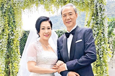 Cảm động chuyện tình của tài tử “Đạo soái Sở Lưu Hương” ở tuổi… 62