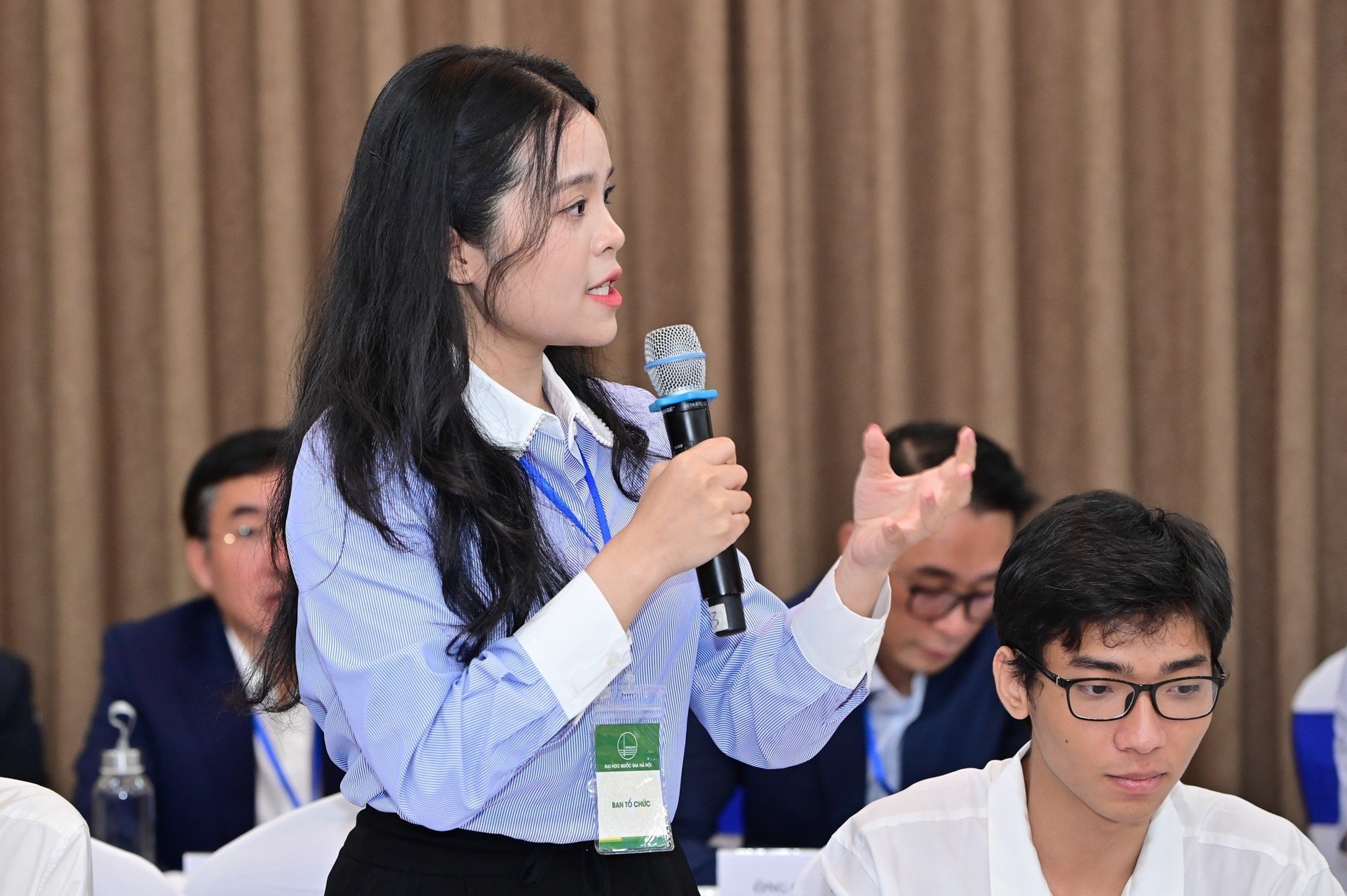 Thủ tướng Việt Nam và Singapore gặp gỡ, đối thoại cùng thanh niên 2 nước - 13 Thủ tướng Việt Nam và Singapore gặp gỡ, đối thoại cùng thanh niên 2 nước - 13