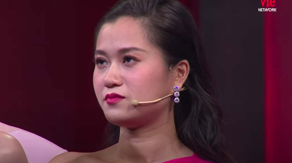 Nghệ sĩ Việt bức xúc khi bị chê bai, quấy rối ngoại hình - 3 Nghệ sĩ Việt bức xúc khi bị chê bai, quấy rối ngoại hình - 3