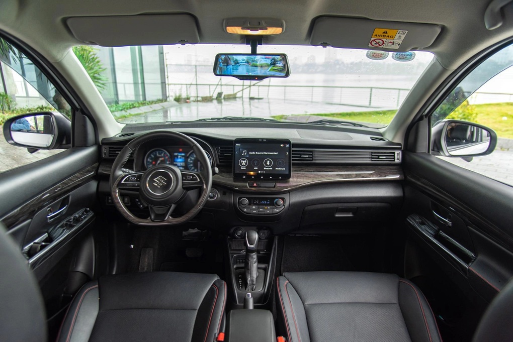 Thị trường ế ẩm, Suzuki Ertiga được giảm tới 70 triệu đồng tại đại lý - 2 Thị trường ế ẩm, Suzuki Ertiga được giảm tới 70 triệu đồng tại đại lý - 2