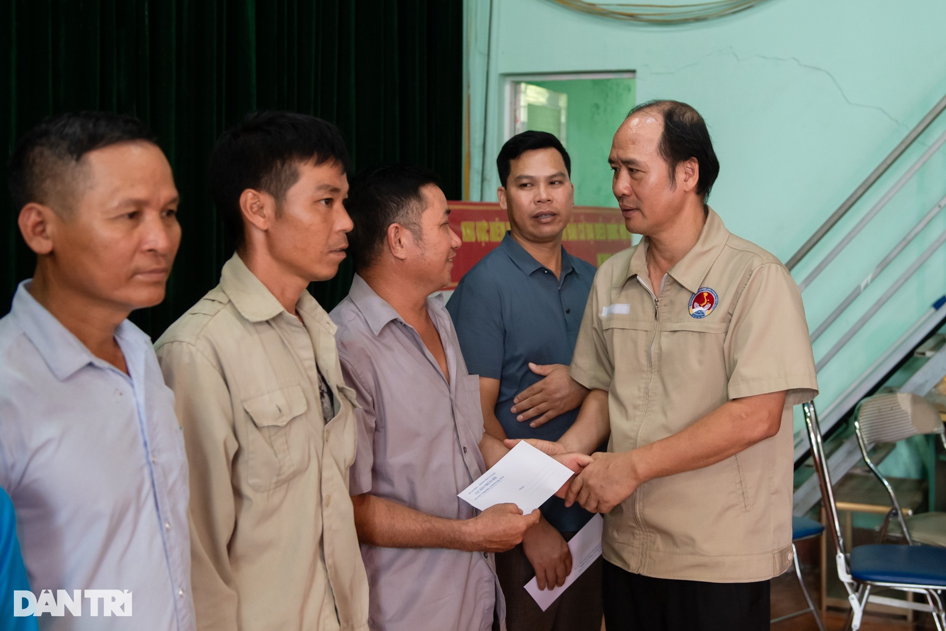 Bộ LĐ-TBXH chung tay hỗ trợ người dân Lào Cai vực dậy sau bão lũ lịch sử - 8