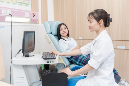 Đau bụng kinh dữ dội có thể là dấu hiệu của bệnh phụ khoa tiềm ẩn