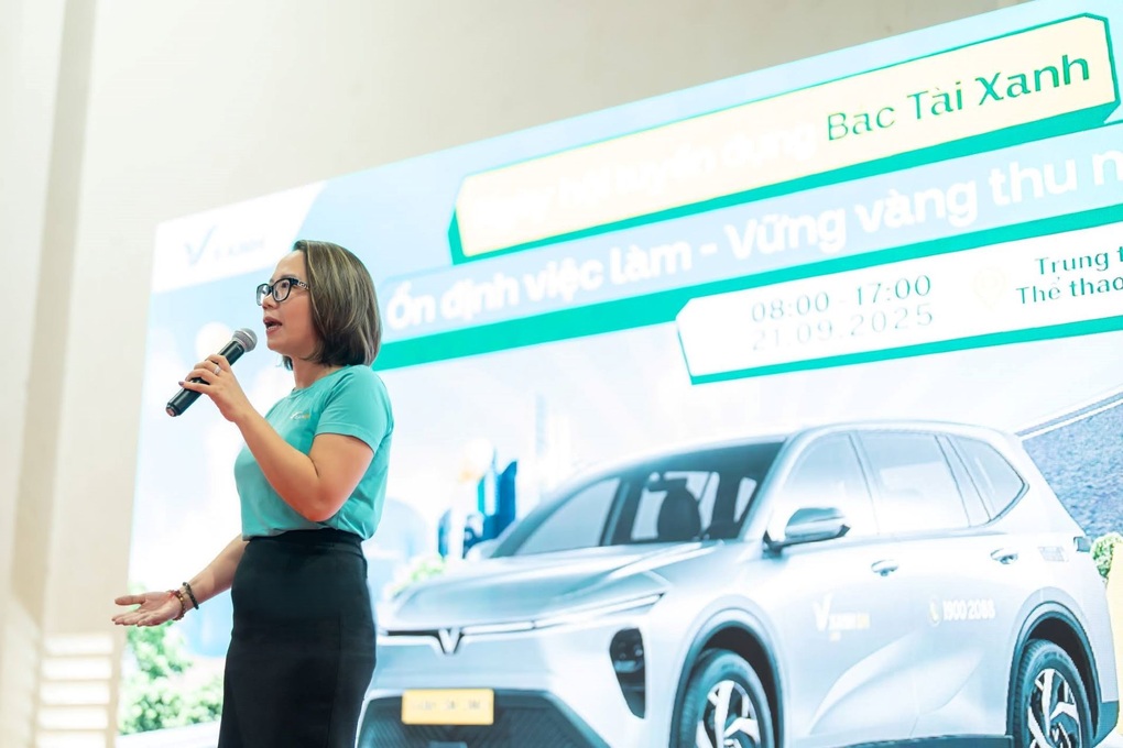 Hàng trăm tài xế gia nhập Xanh SM tại ngày hội “Bác tài xanh” - 3 Hàng trăm tài xế gia nhập Xanh SM tại ngày hội “Bác tài xanh” - 3