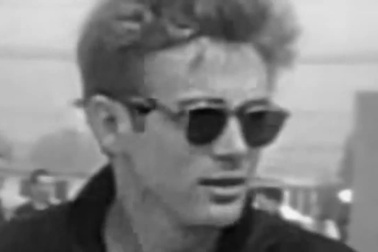 Video về sự hợp tác giữa Facebook với Ray-Ban để phát triển kính thông minh