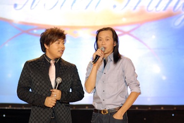 Quang Lê cảm động khi tái ngộ khán giả Đà Nẵng