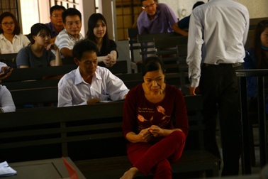 Tiếp tục hoãn xử vụ nguyên Phó Chánh án nhận hối lộ