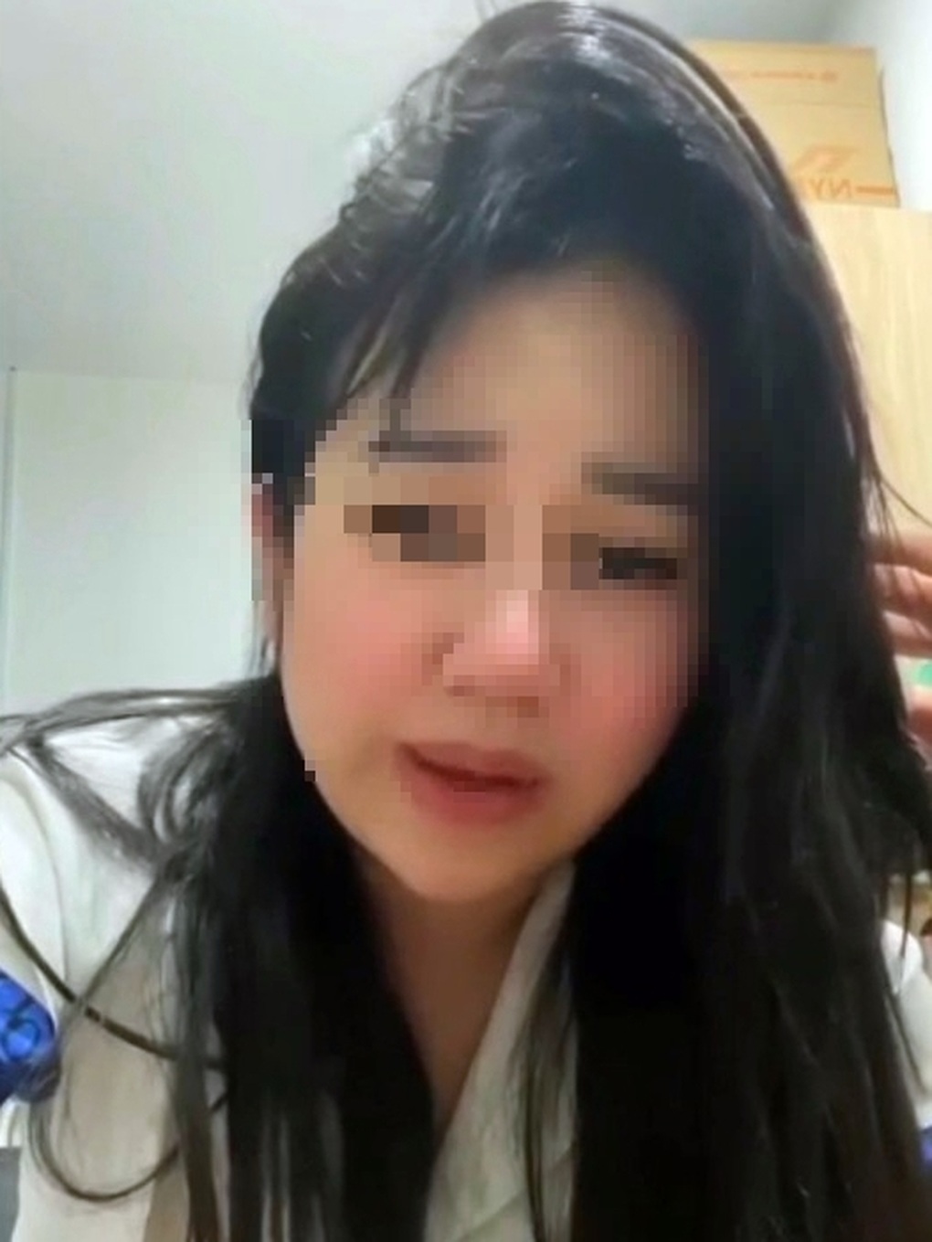 Cô gái vụ đòi dừng xe đi vệ sinh lên tiếng về clip trên mạng xã hội - 3 Cô gái vụ đòi dừng xe đi vệ sinh lên tiếng về clip trên mạng xã hội - 3