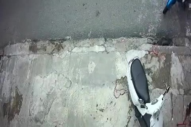 Nhà hàng ở Hội An bị ném chất bẩn