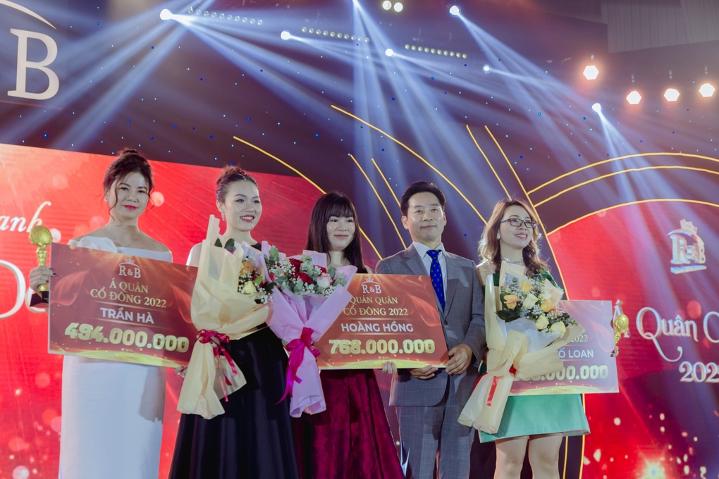 RB Việt Nam và hành trình 6 năm trong ngành làm đẹp - 3 RB Việt Nam và hành trình 6 năm trong ngành làm đẹp - 3