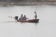 Hà Nội: Người đàn ông chết dưới hồ Linh Đàm, tay vẫn cầm kính bơi