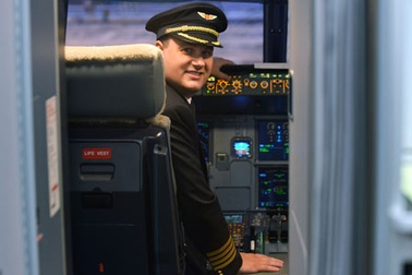 Phi công nước ngoài chia sẻ về cuộc sống hạnh phúc ở Việt Nam