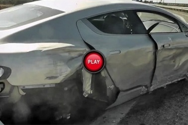 Chủ xe Aston Martin Rapide trần tình về lý do tai nạn
